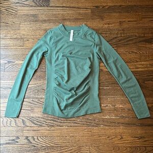 Athleta Olive Long Sleeve Top XS